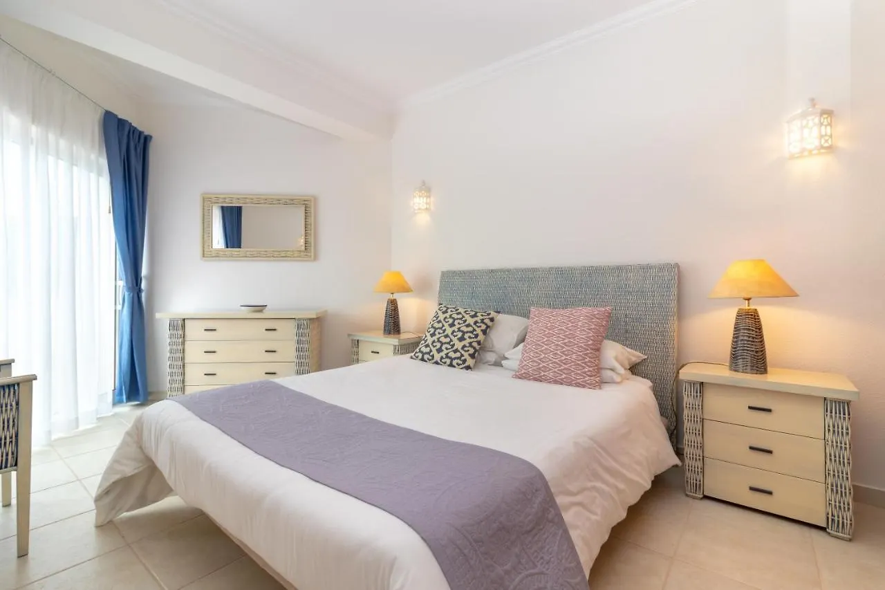 **** Aparthotel Vila Castelo Parque Ferragudo  Portugal
