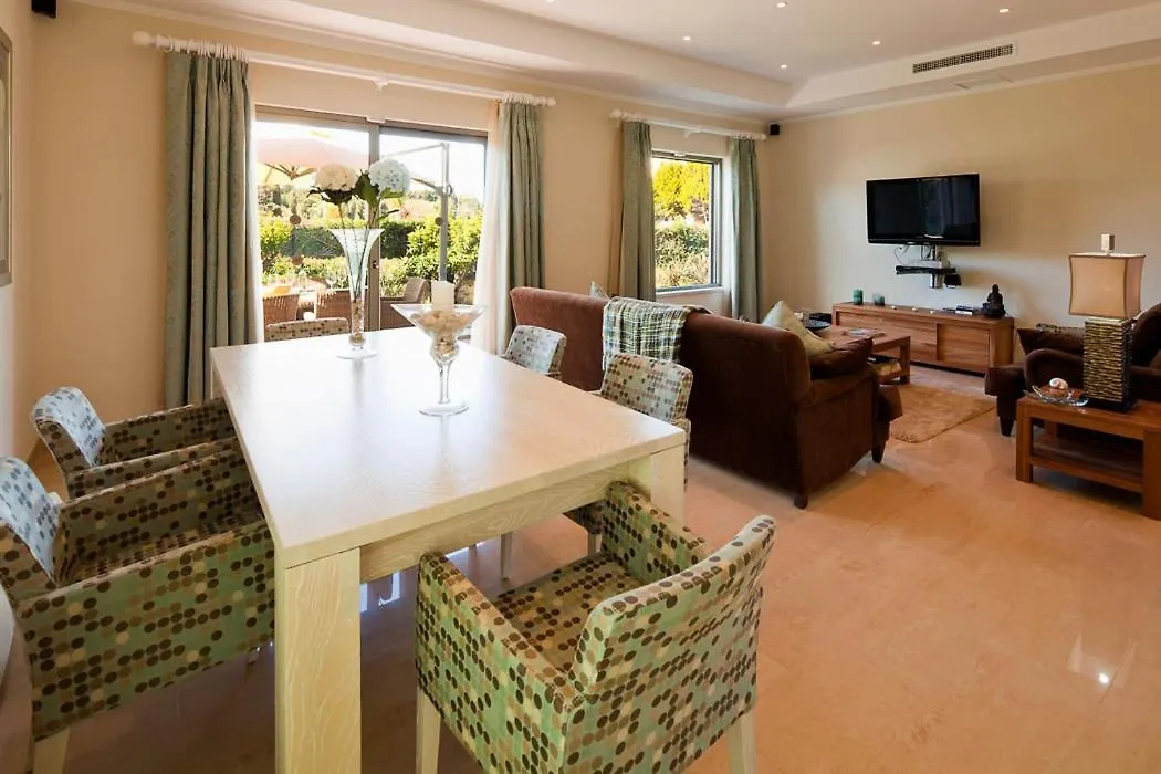 **** Apartmanhotel Vila Castelo Parque Ferragudo  Portugália
